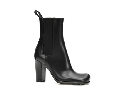 Bottega Veneta Storm Moulded Toe Leather Chelsea Boot Black (Women's)