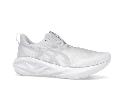ASICS Novablast 5 White Piedmont Grey