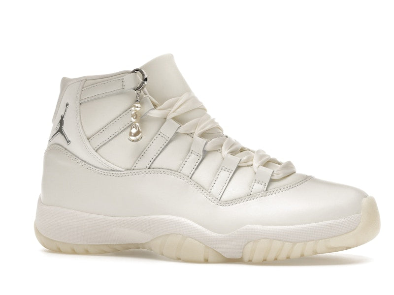 Jordan 11 Retro Pearl (Women's)