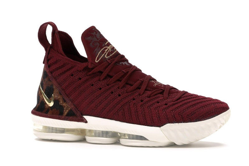 Nike LeBron 16 King