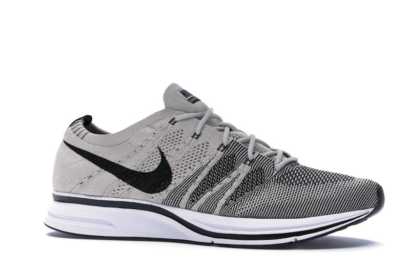 Nike Flyknit Trainer Pale Grey