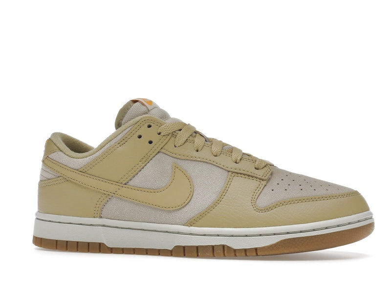 Nike Dunk Low Khaki Suede Gum