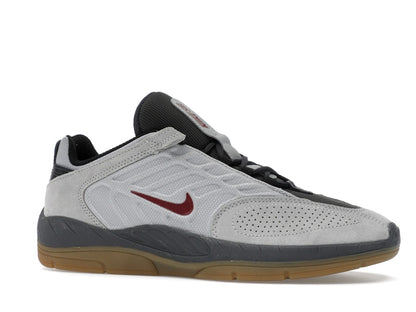 Nike SB Vertebrae Light Smoke Grey Dark Smoke Grey Black Dark Team Red