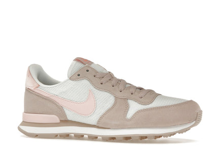 Nike Internationalist Summit White Light Madder Root (Women's)