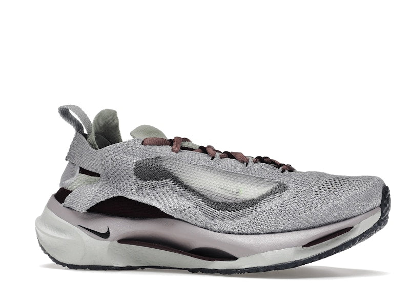 Nike Spark Flyknit Burgundy Crush and Racer Blue