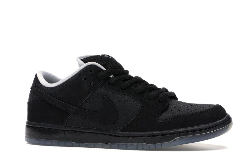 Nike SB Dunk Low Atlas 35MM Black (Special Box W/ Accessories)