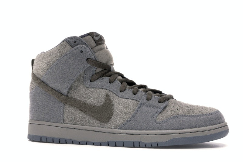 Nike SB Dunk High Tauntaun