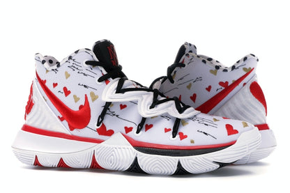 Nike Kyrie 5 Sneaker Room Mom White