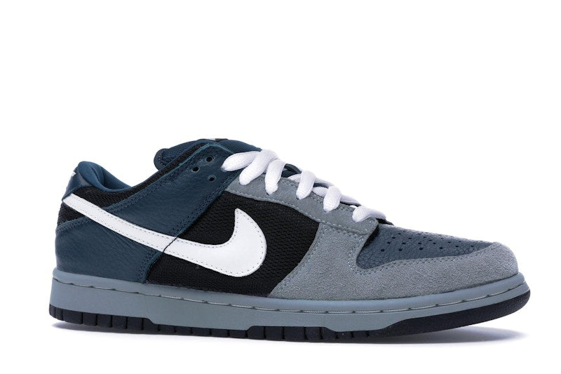 Nike Dunk Low Pro SB Futura