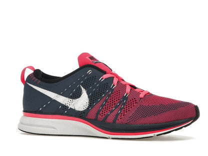 Nike Flyknit Trainer + Squadron Blue/White-Pink Flash