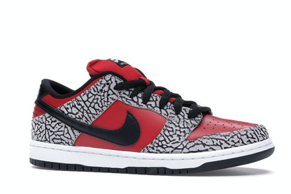 Nike SB Dunk Low Supreme Red Cement (2012)