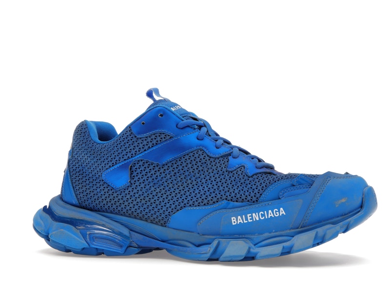 Track.3 Blue