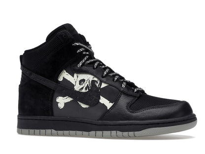 Nike Dunk High St. Pauli