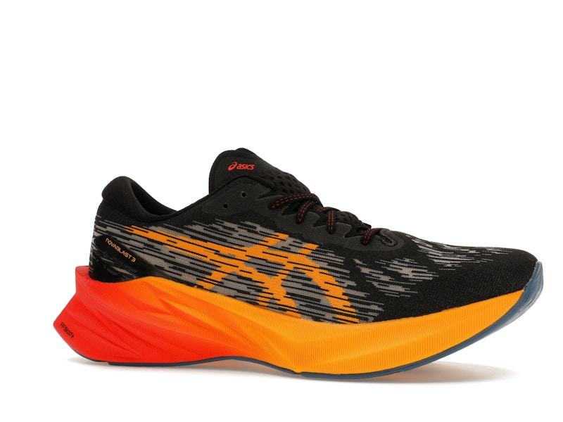 ASICS Novablast 3 Black Amber