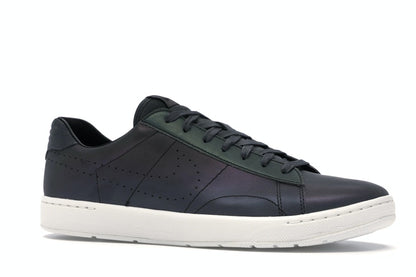 Nike Tennis Classic Ultra Iridescent Holographic