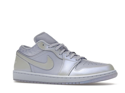 Jordan 1 Low SE Ghost Pearlized Quilt (Women's)
