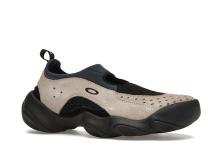 Oakley Factory Team Flesh Sandal Brain Dead Sand Navy