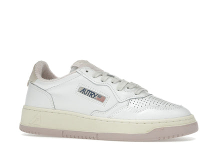 Autry Medalist Leather Low White Powder Pink (Women's)