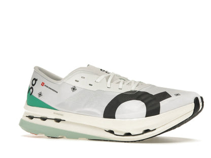 On CloudBoom Echo 3 Undyed White Mint
