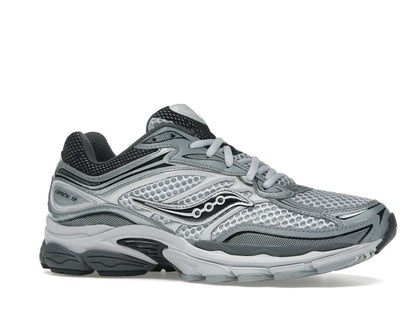 Saucony ProGrid Omni 9 Microchip