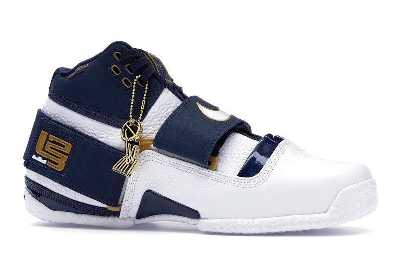 Nike LeBron Zoom Soldier 1 Think 16 25 Straight