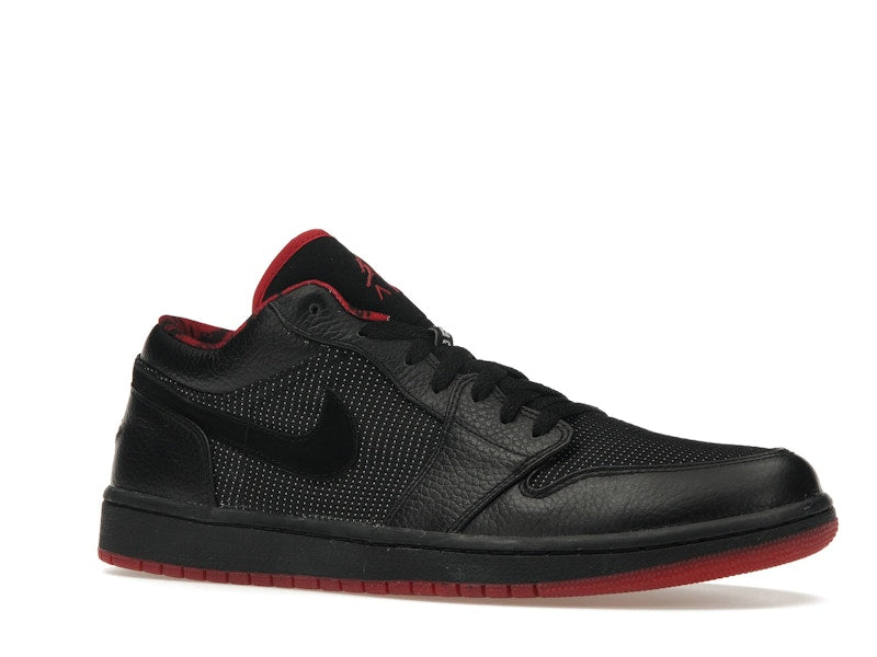 Jordan 1 Retro Low Black Metallic Silver Varsity Red