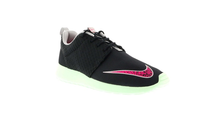 Nike Roshe Run FB Yeezy