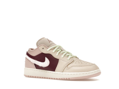 Jordan 1 Low SE Fur Swoosh (GS)