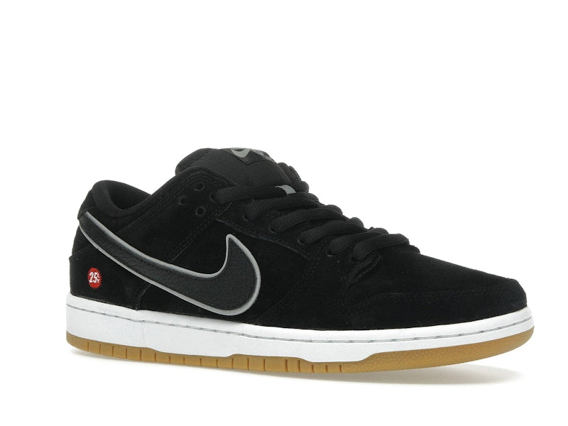 Nike SB Dunk Low Quartersnacks
