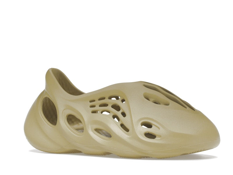 adidas Yeezy Foam RNNR Sulfur