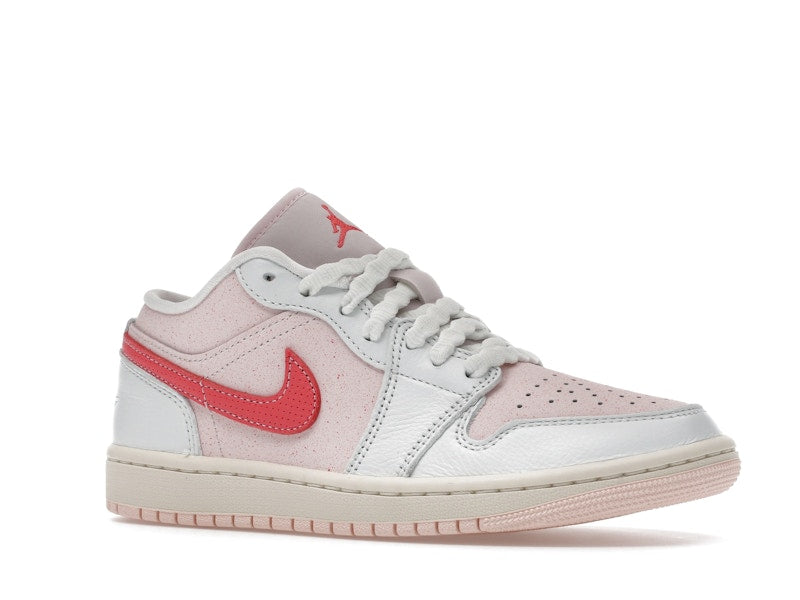 Jordan 1 Low SE Strawberry Milkshake (Women's)