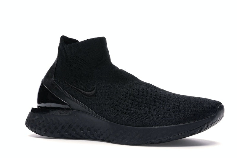Nike Rise React Flyknit Triple Black