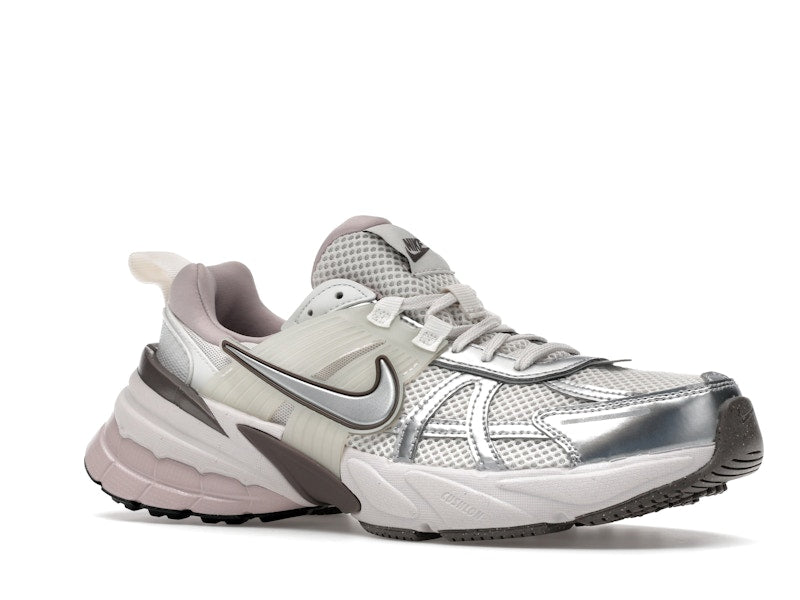 Nike V2K Run Platinum Tint Summit White Cave Stone Metallic Silver (Women's)