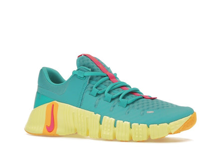 Nike Free Metcon 5 Dusty Cactus Fierce Pink