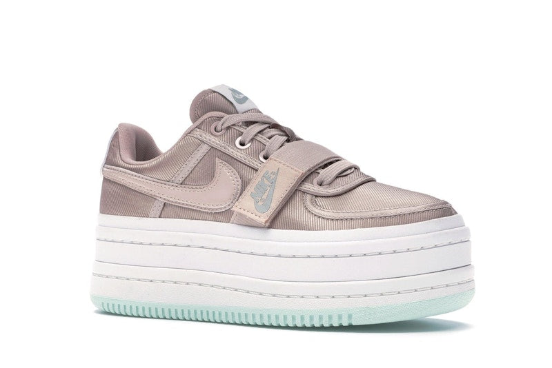 Nike Vandal 2K Particle Beige (Women's)