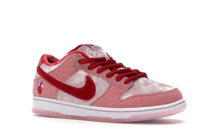 Nike SB Dunk Low StrangeLove Skateboards