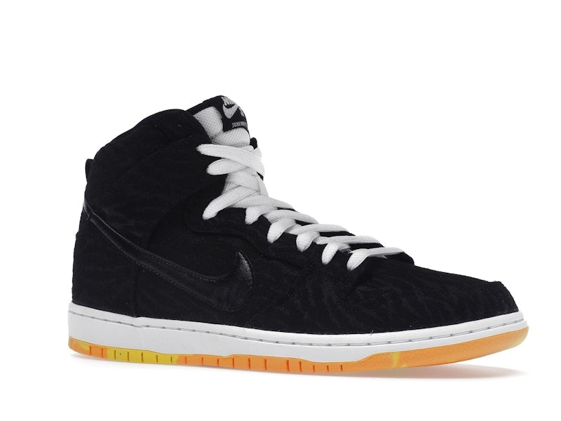 Nike SB Dunk High Skunk