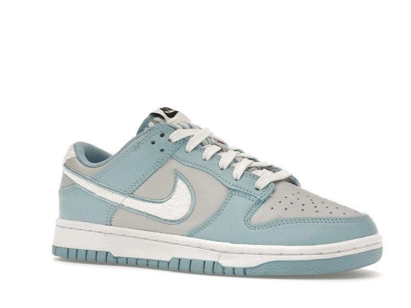 Nike Dunk Low Retro Fleece Swoosh Worn Blue