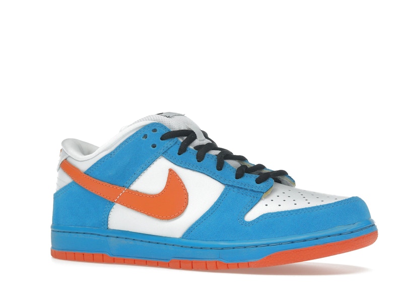 Nike SB Dunk Low Pro EMB (2006)