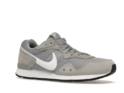 Nike Venture Runner Light Solar Flare Heather