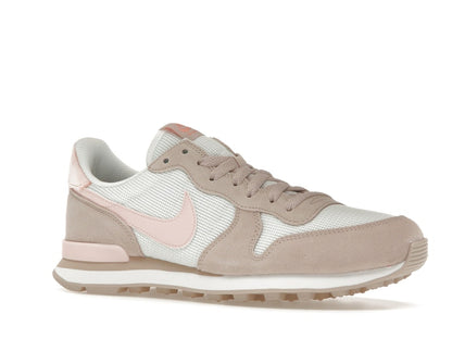 Nike Internationalist Summit White Light Madder Root (Women's)