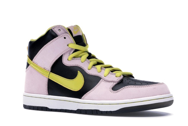 Nike SB Dunk High Miss Piggy
