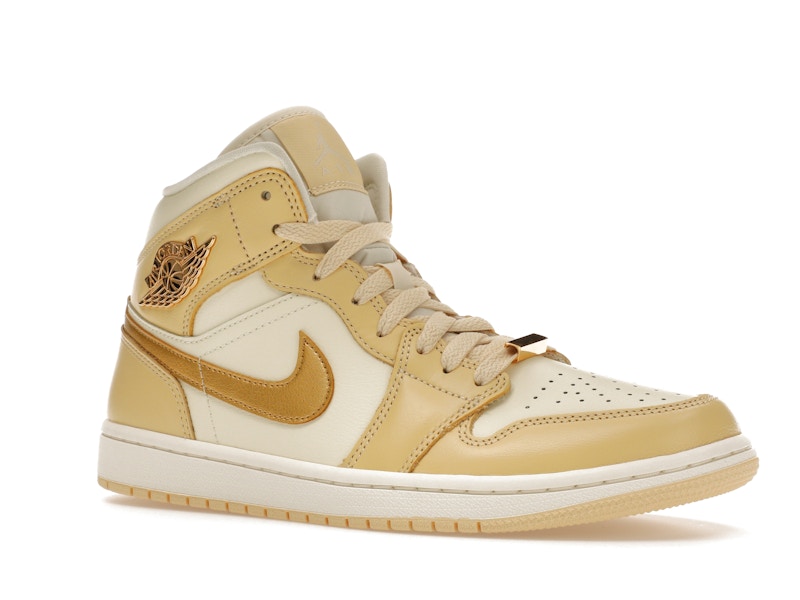 Jordan 1 Mid SE Pale Vanilla Metallic Gold (Women's)