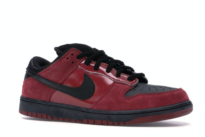 Nike SB Dunk Low Milli Vanilli