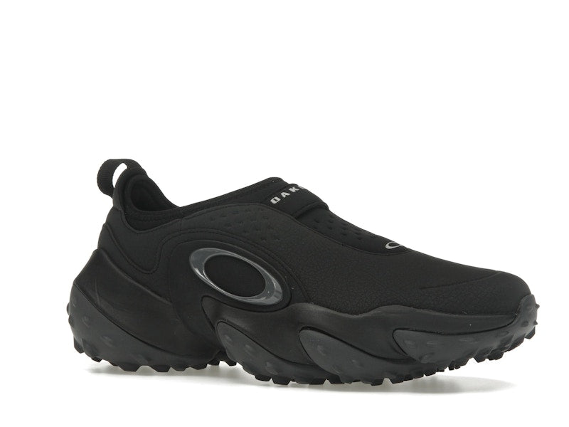 Oakley Edge Icon Slip On Black