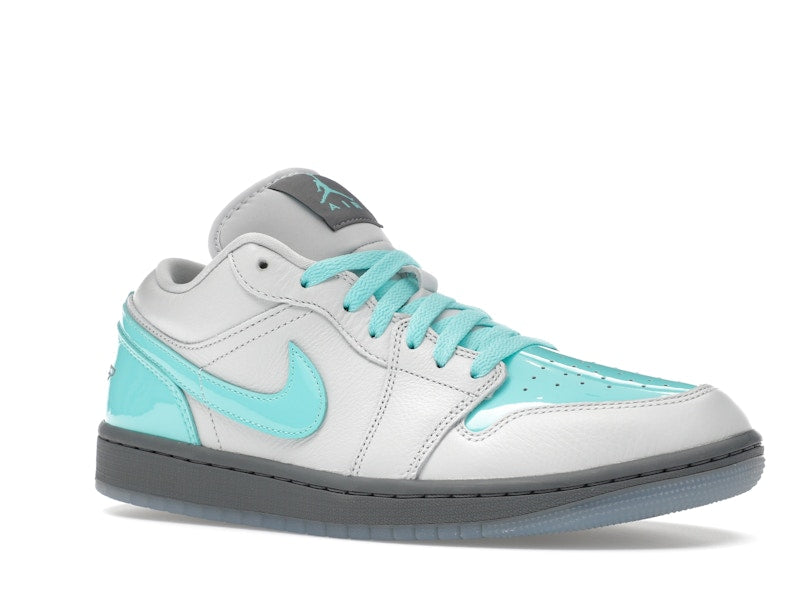 Jordan 1 Low SE Polaroid (Women's)