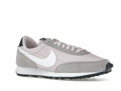 Nike Daybreak Barely Rose (Women's)