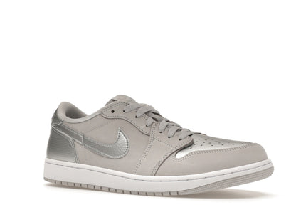 Jordan 1 Low OG Metallic Silver