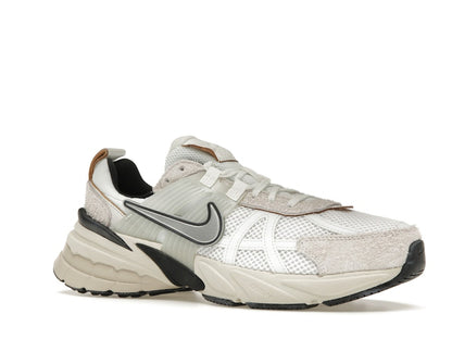 Nike V2K Run Summit White Light Orewood Brown (Women's)