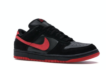 Nike SB Dunk Low Vamps